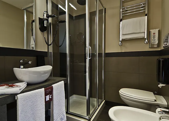Caravel Hotel