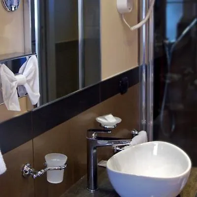 Hotel Caravel 4*
